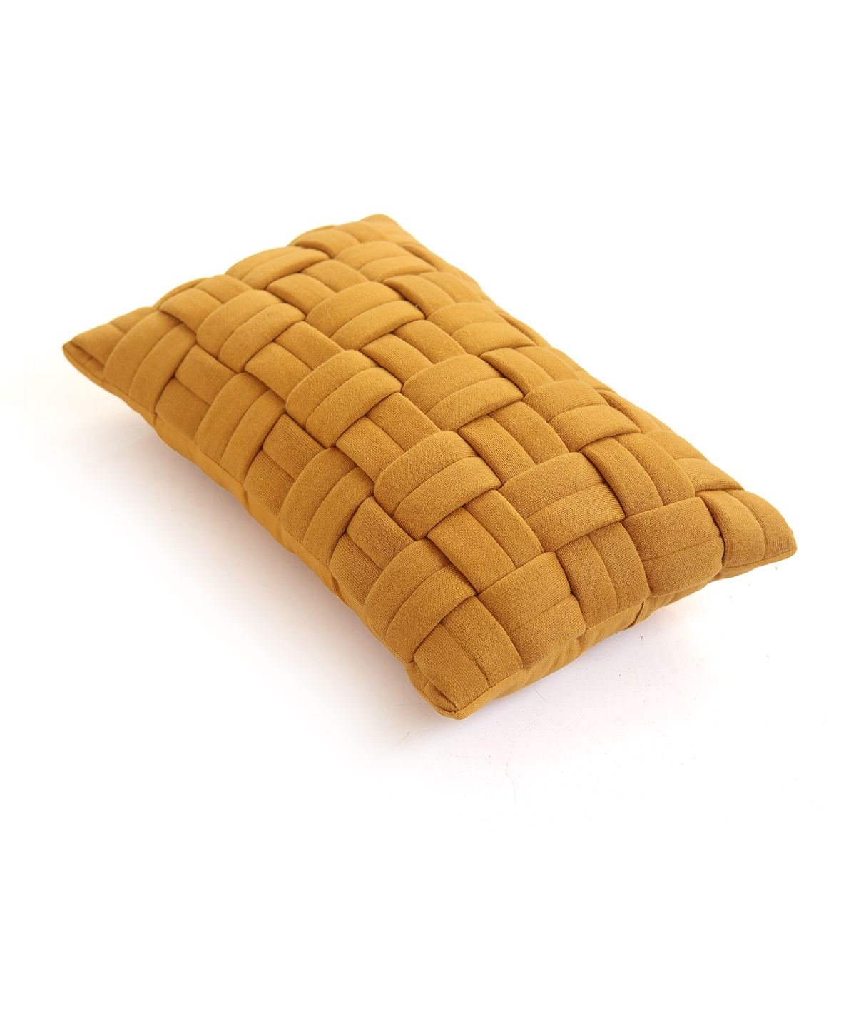 Housse coussin tressée jaune ocre déco | Urbane Hide