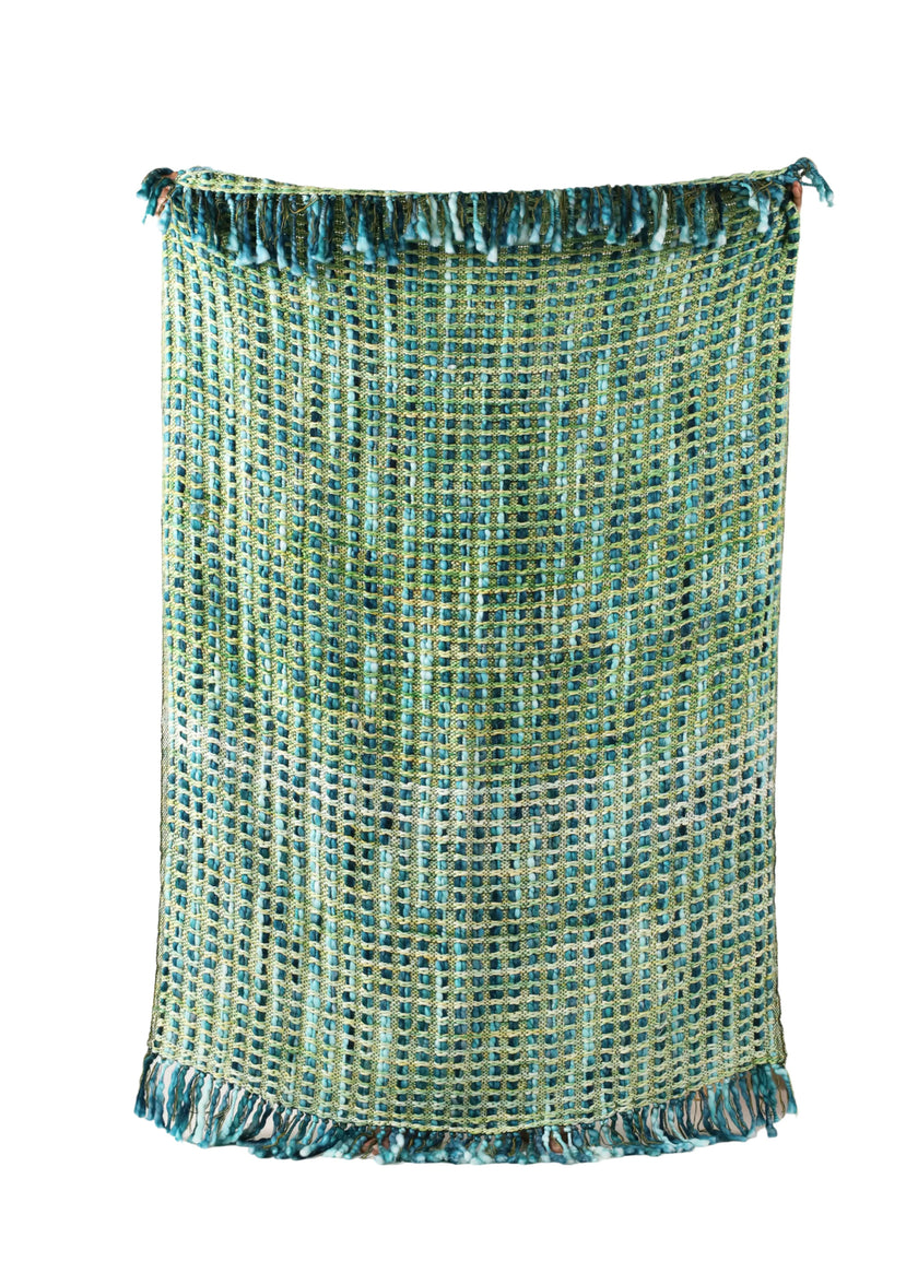 Gehaakte Woondeken Groen Blauw met Franje | Urbane Hide Urbane Hide