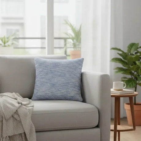 Kussenhoes op de bank - Urbane Hide