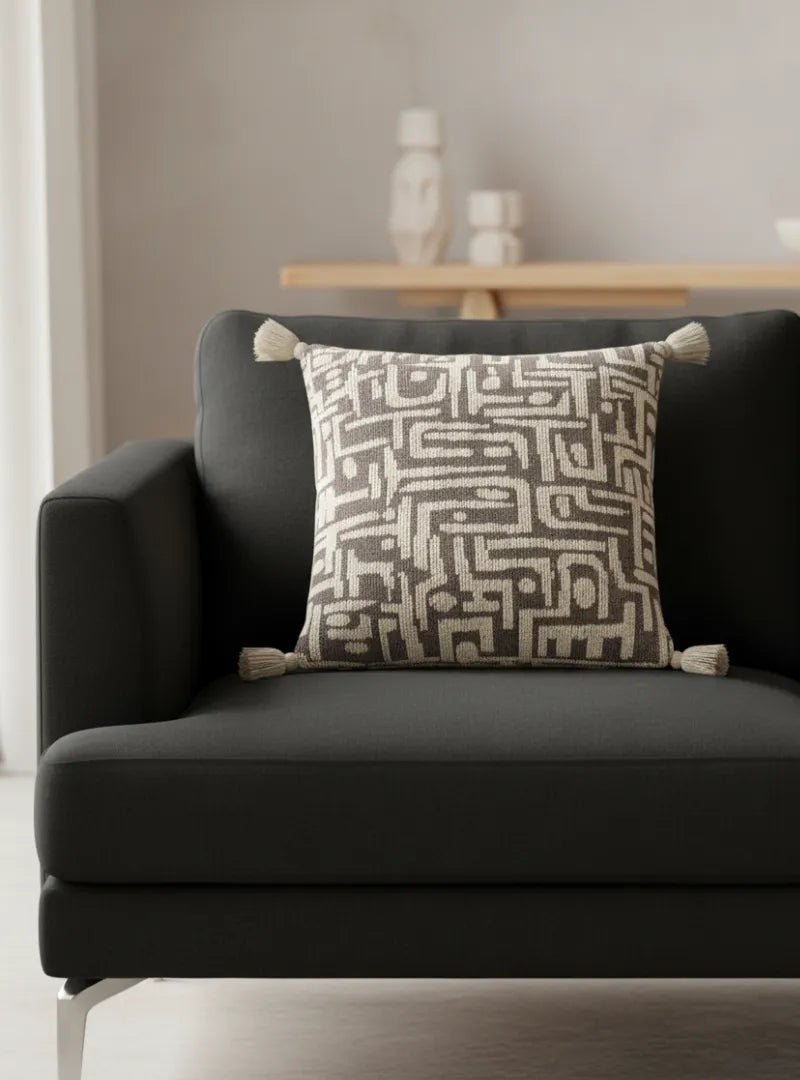 Decoratief kussen etnisch patroon bruin beige – Urbane Hide