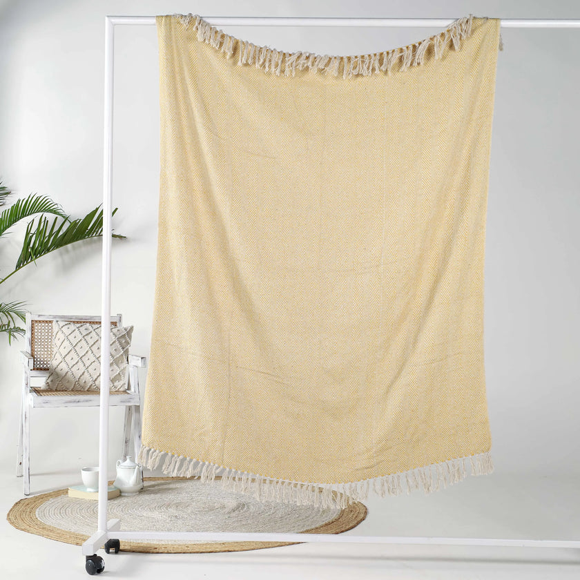 130x180cm decoratief plaid on a hanger - Urbane Hide