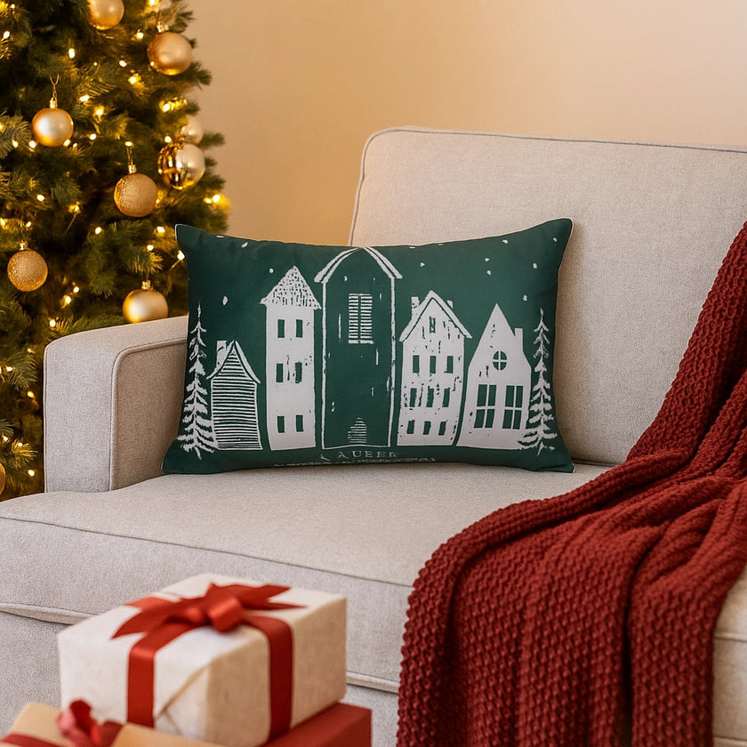 Kerstkussen met winters dorp en sfeervolle tekst – Urbane Hide 