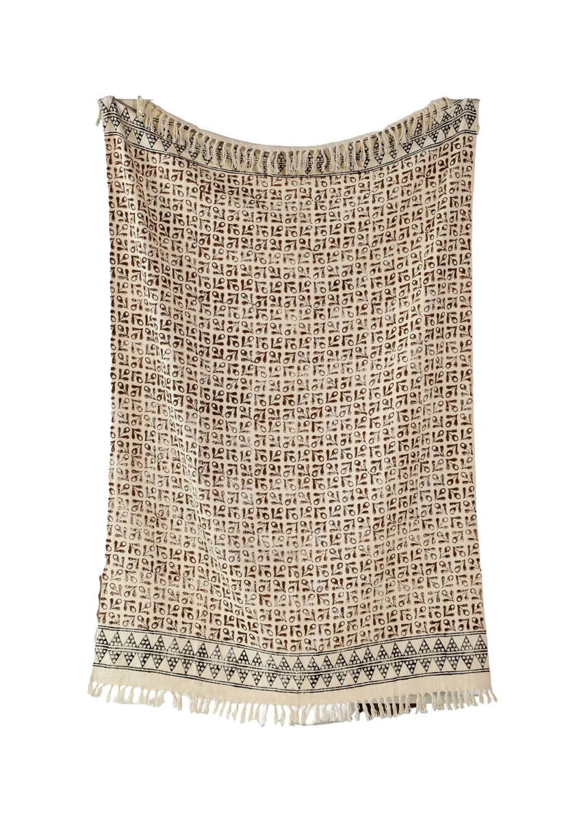 130x180cm decoratief plaid on a  white background - Urbane Hide