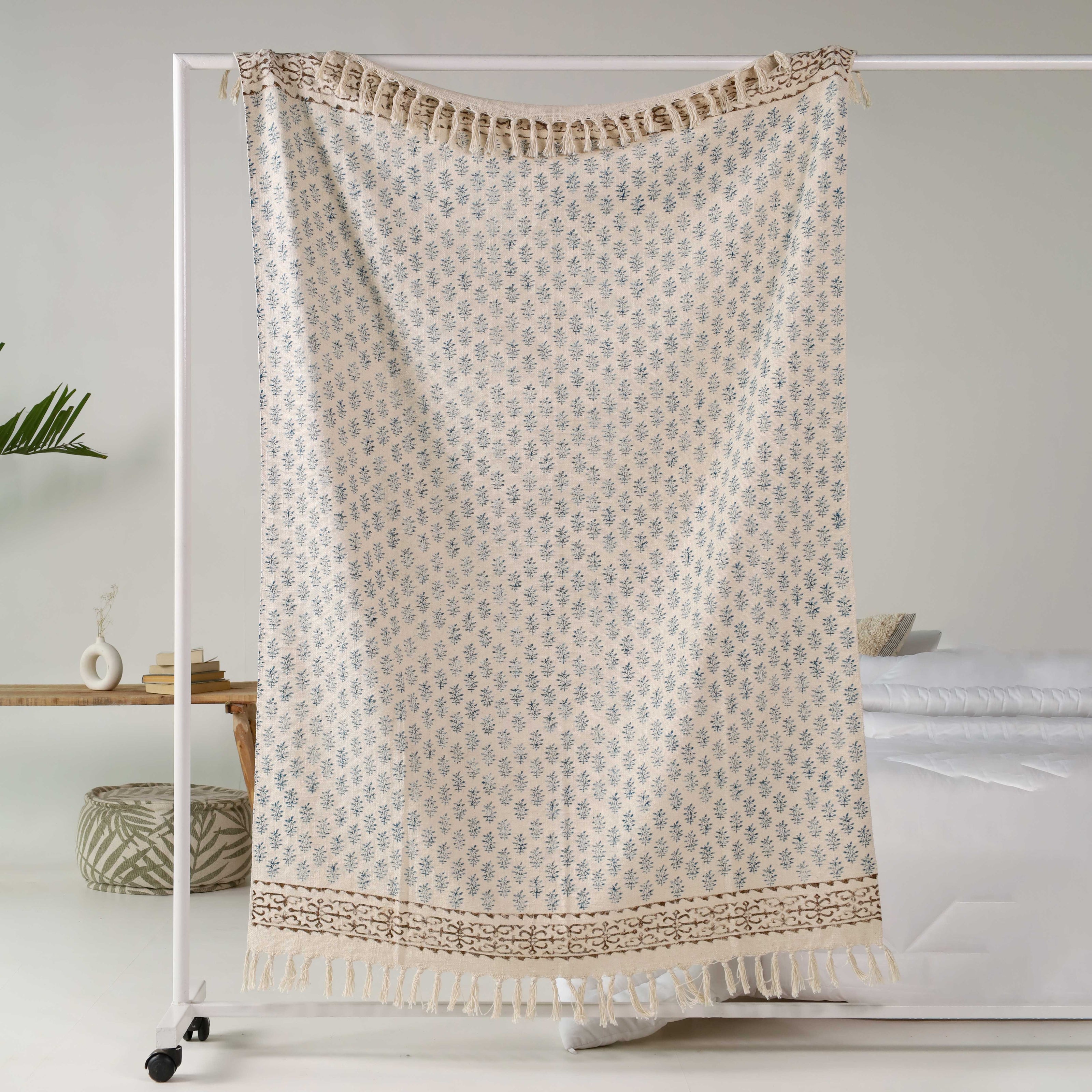 Premium Plaids Groothandel | Luxe Woondekens in Bulk – Duurzaam & Zachte Kwaliteit Urbane Hide