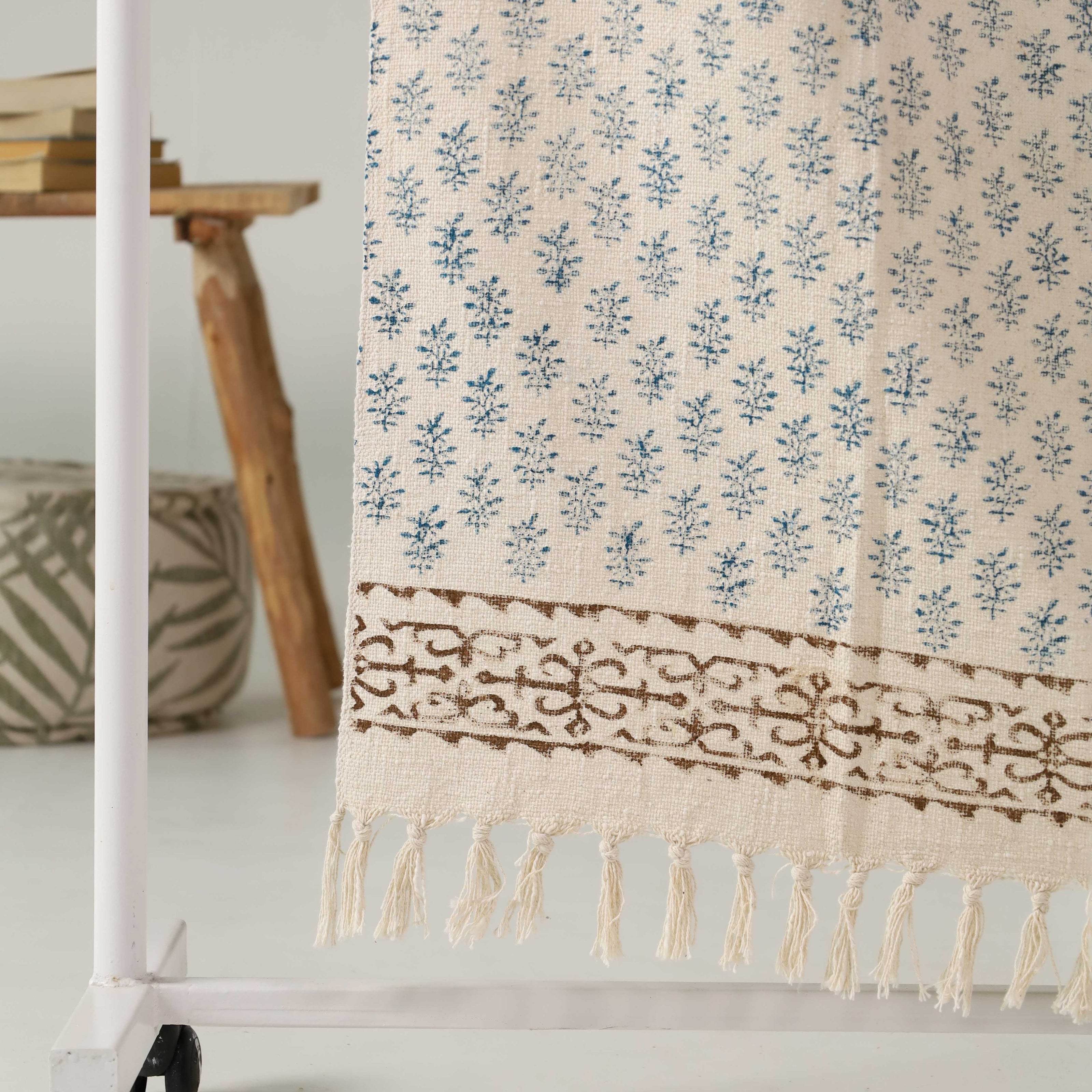 Premium Plaids Groothandel | Luxe Woondekens in Bulk – Duurzaam & Zachte Kwaliteit Urbane Hide