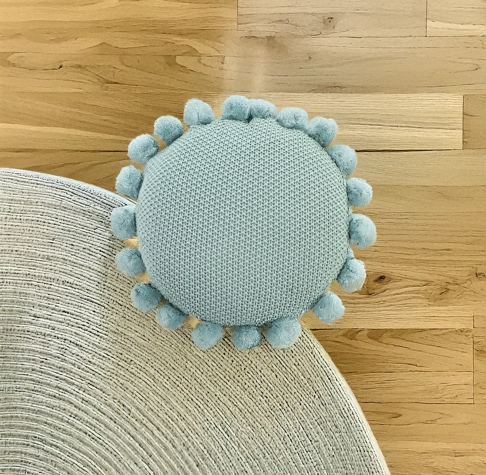 40cm diameter Sierkussen on a wooden table - Urbane Hide