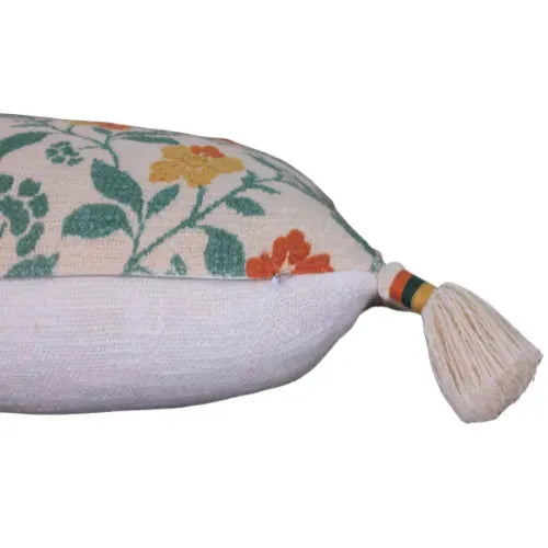 Kussen bloemenprint rechthoek met kwastjes - Urbane Hide