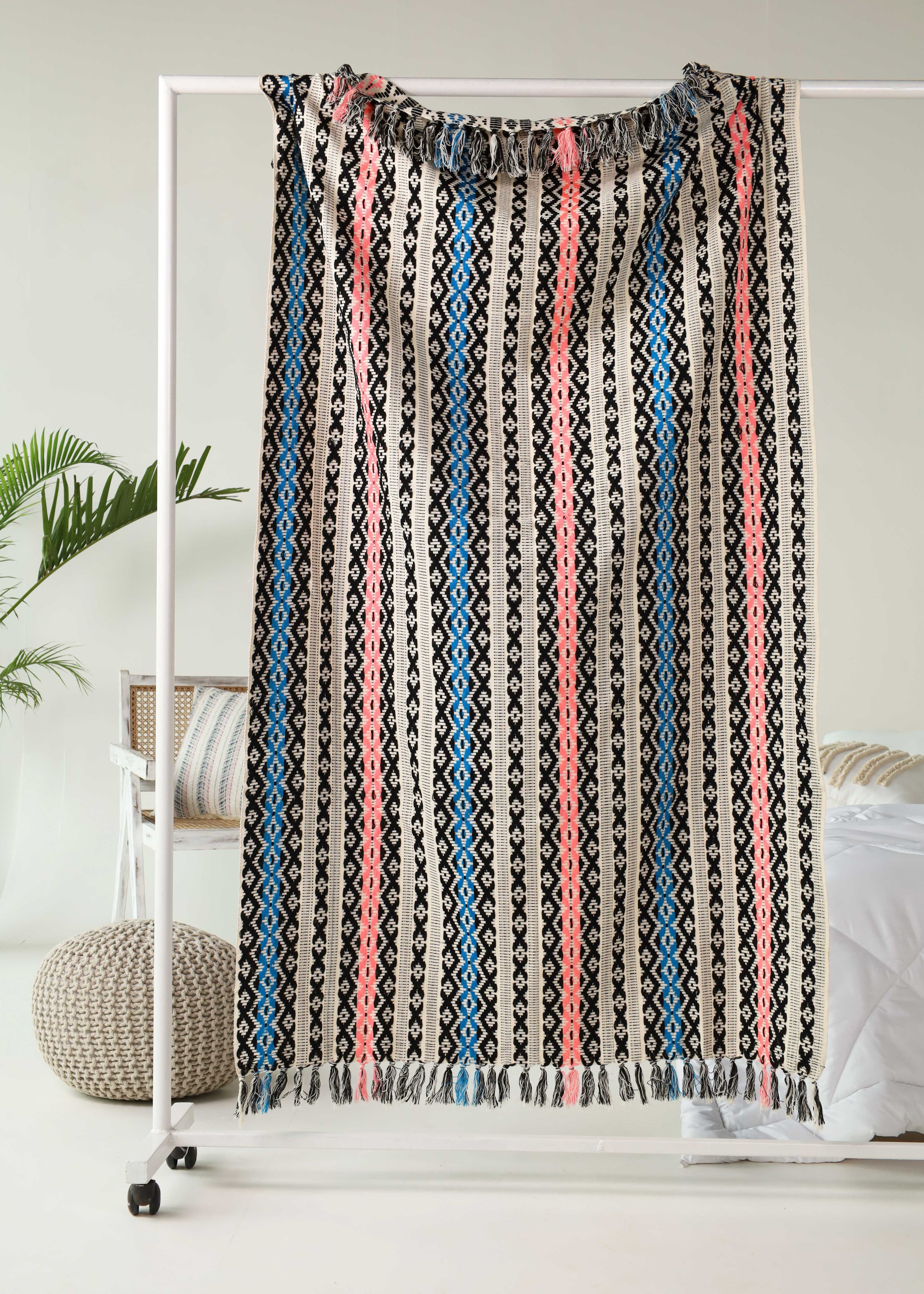 Premium Plaids Groothandel | Luxe Woondekens in Bulk – Duurzaam & Zachte Kwaliteit Urbane Hide