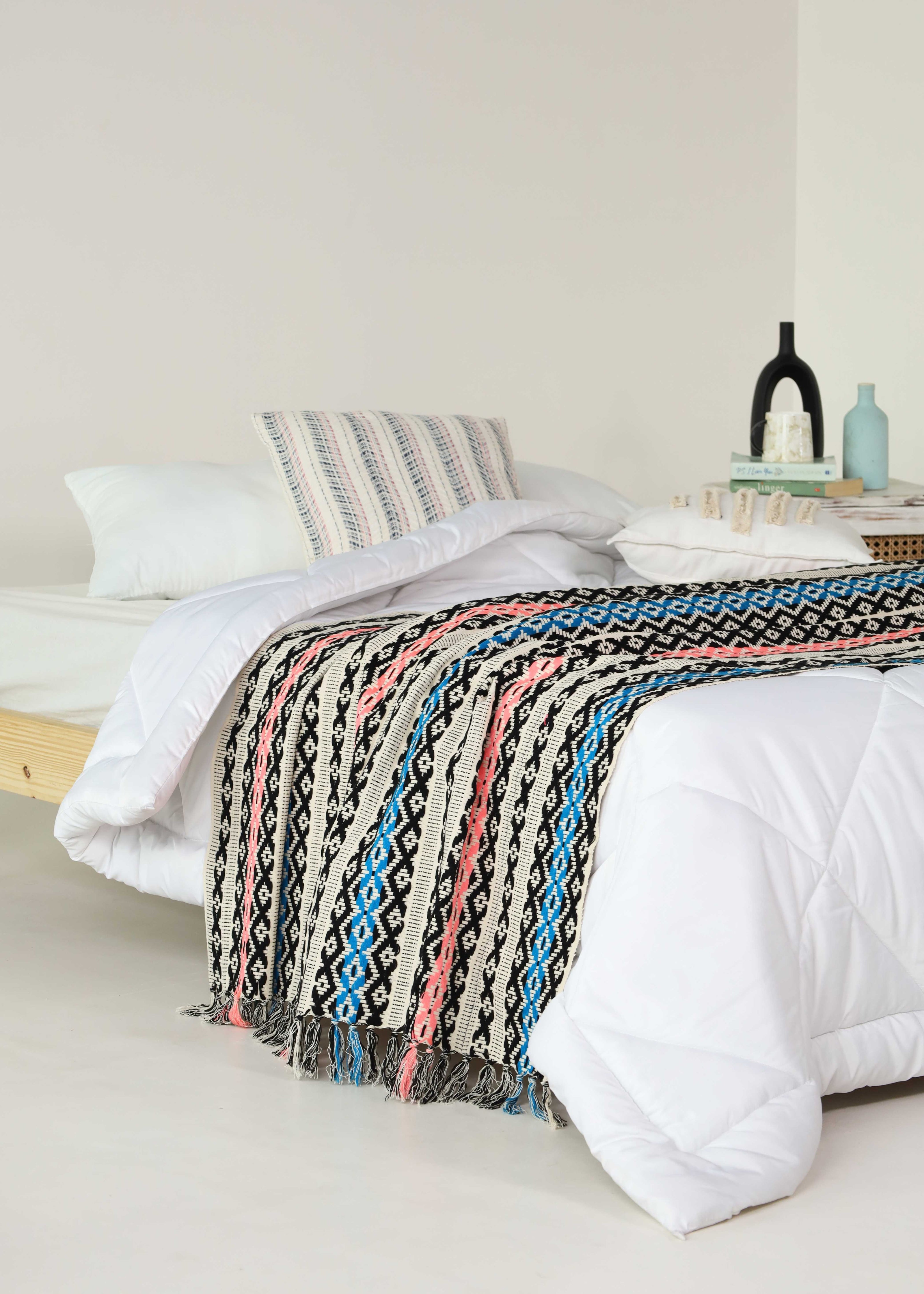 Premium Plaids Groothandel | Luxe Woondekens in Bulk – Duurzaam & Zachte Kwaliteit Urbane Hide
