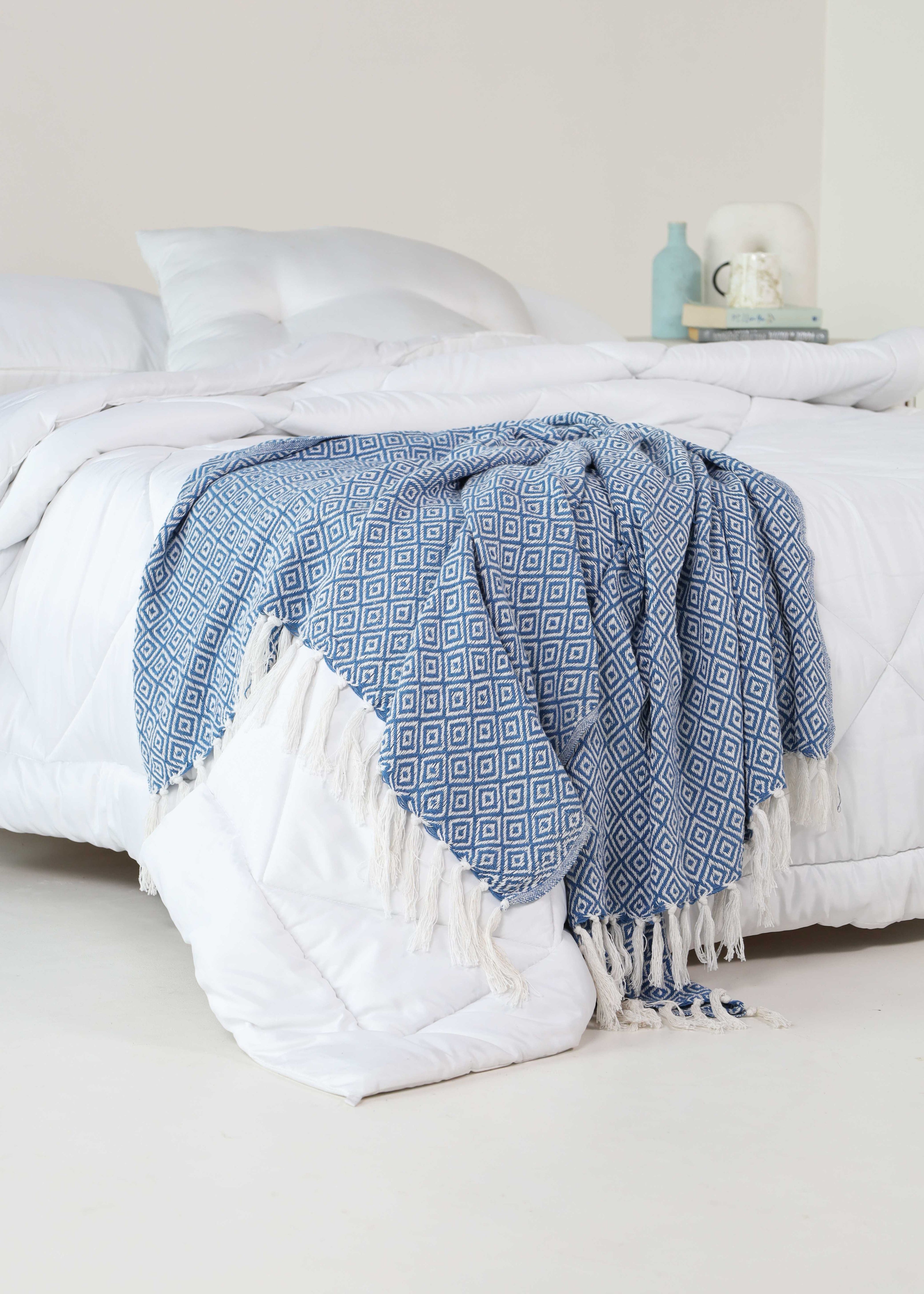 Premium Plaids Groothandel | Luxe Woondekens in Bulk – Duurzaam & Zachte Kwaliteit Urbane Hide