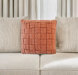 45x45cm decoratief kussen on a sofa - Urbane Hide