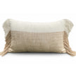 Handgewebtes Beige Zierkissen mit Fransen – Urbane Hide