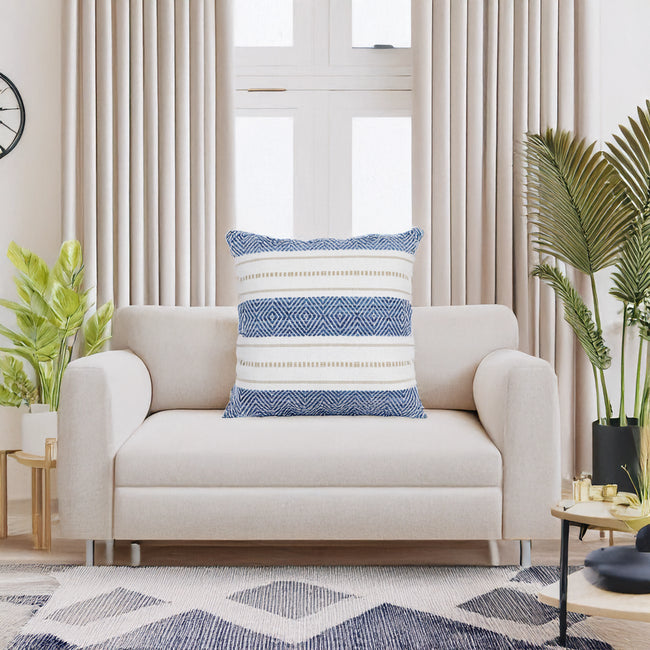 45x45cm decoratief kussen on a sofa - Urbane Hide