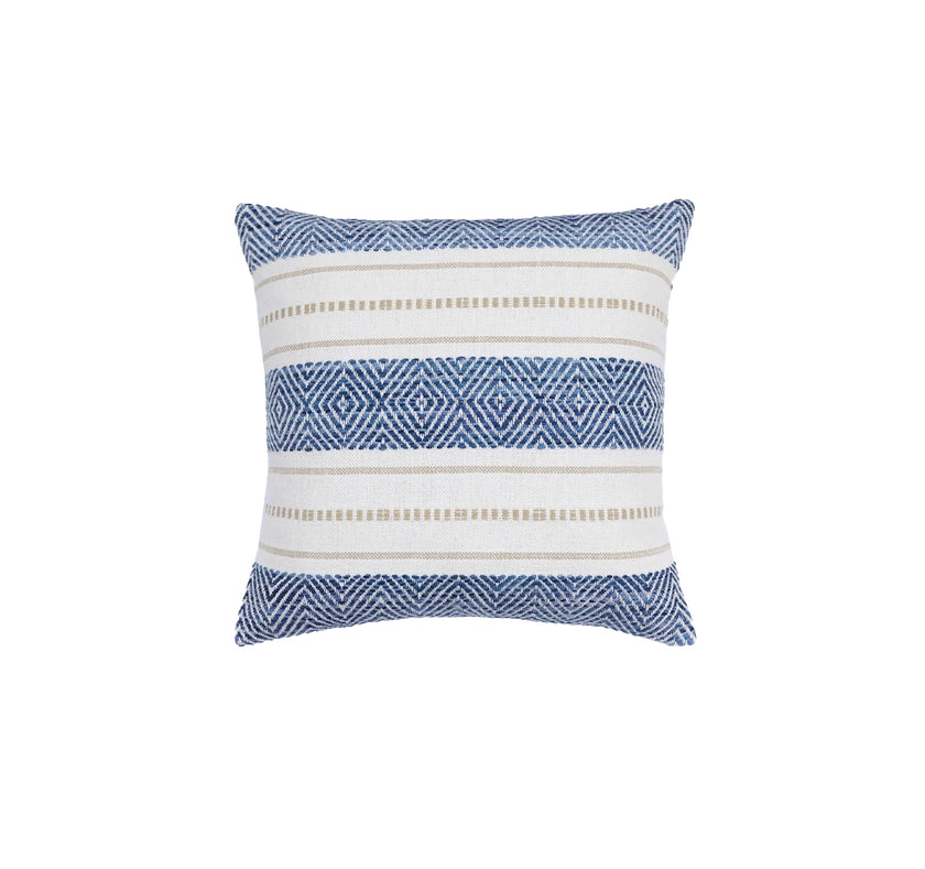 45x45cm decoratief kussen on a white background - Urbane Hide