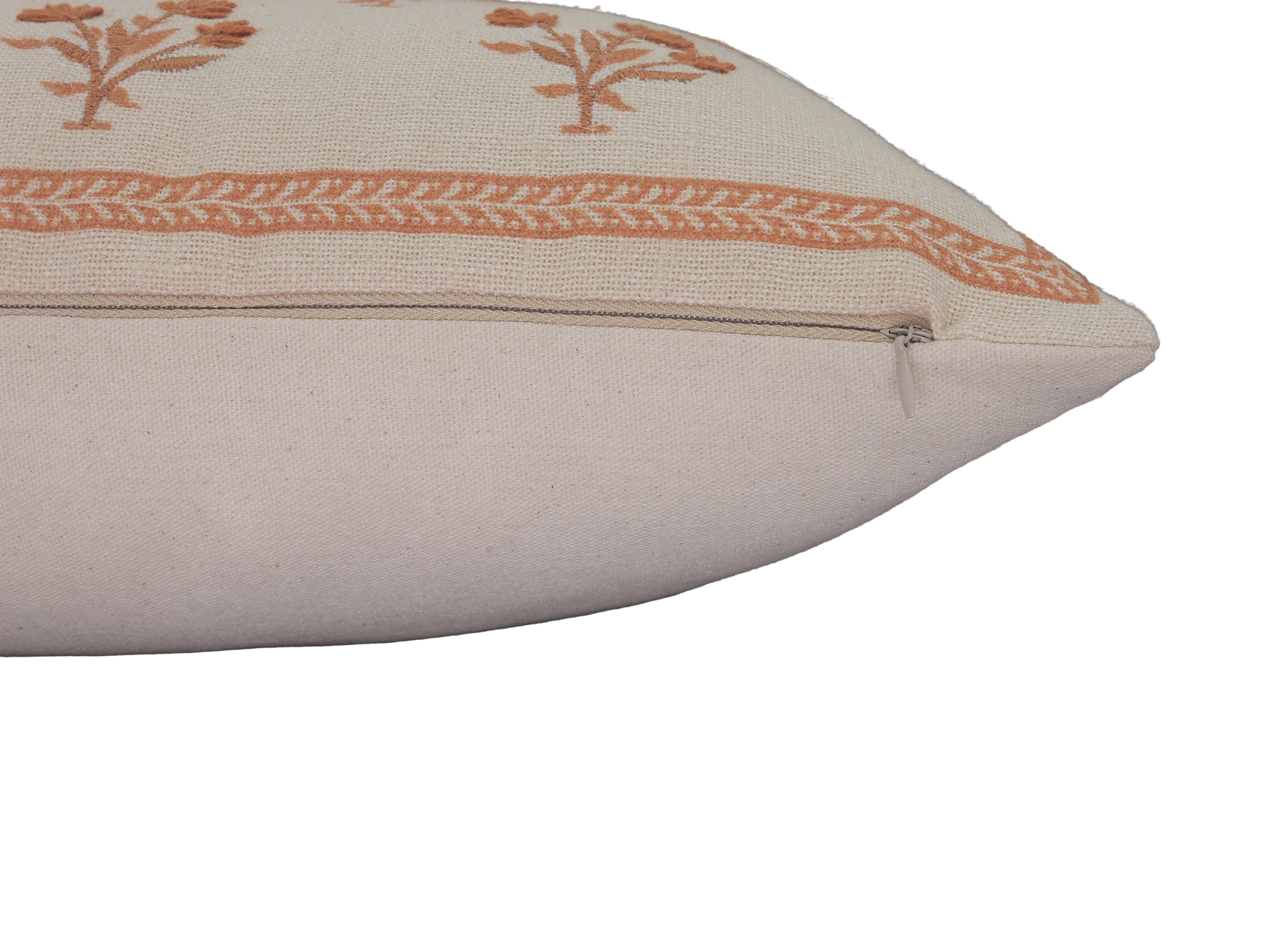 Kussen beige met oranje bloemenprint boho katoen - Urbane Hide Urbane Hide