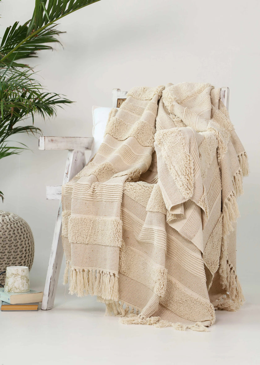 Beige Woonplaid met Textuur & Franjes – Urbane Hide Urbane Hide
